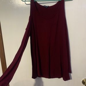 Off-shoulder long sleeve top